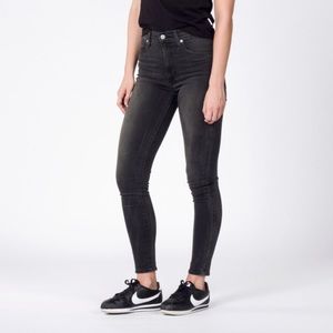 LEVI'S high-waisted skinny jeans *NEW*